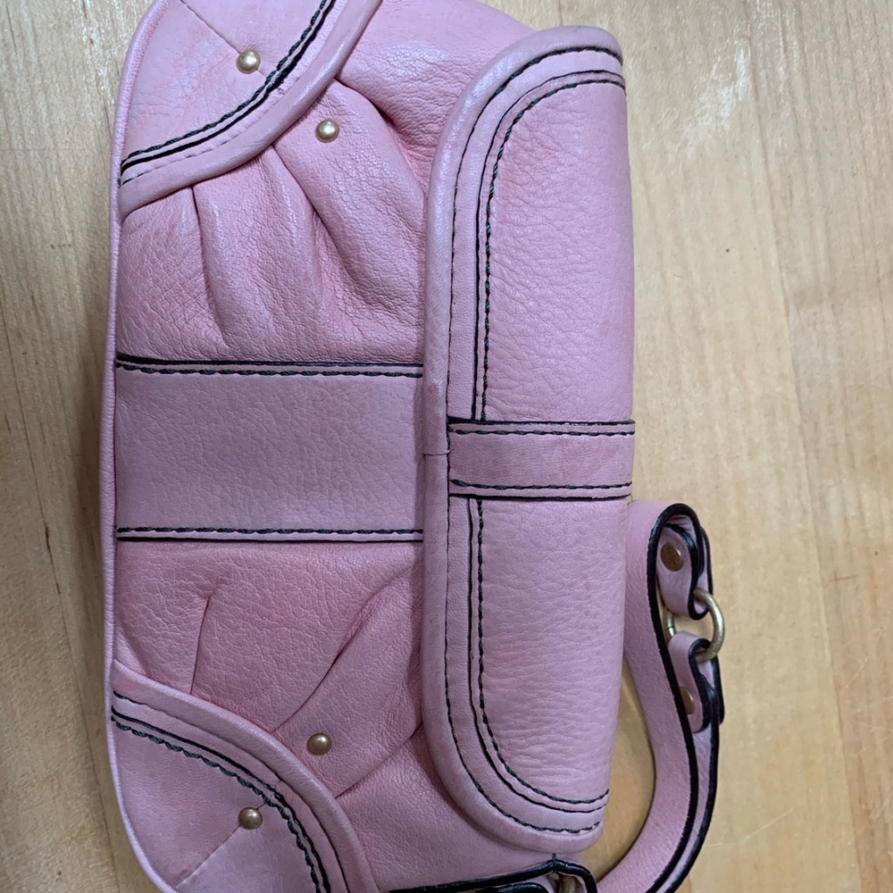 Juicy Couture leather wristlet - Picture 5 of 7